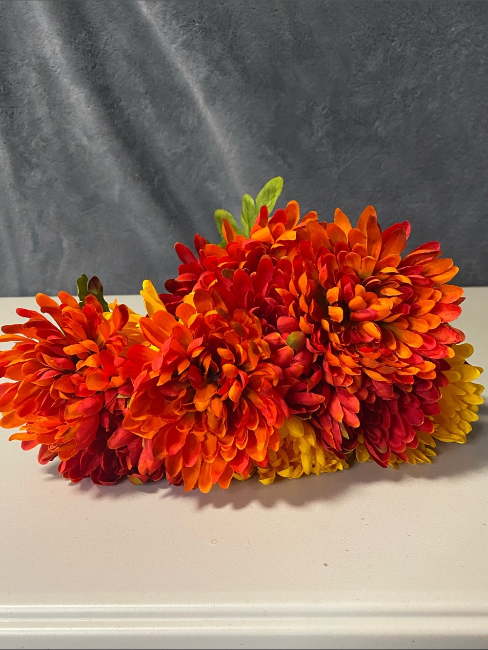 NWT Faux Mum Bouquet, 12+ Stems of Orange, Red and Yellow Chrysanthemums